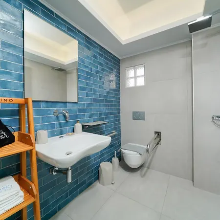 Ξενοδοχείο με διαμερίσματα Aerino Luxury 4*